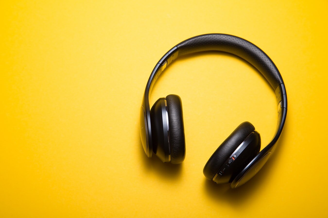 10 Podcasts para estimular sua criatividade - Salamarela - Apresentações e  comunicação corporativa